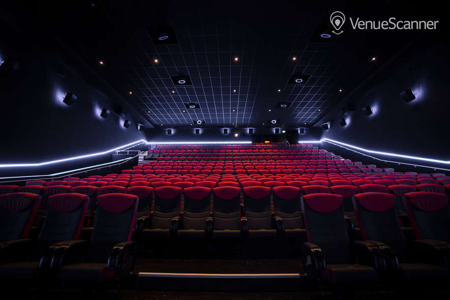 Cineworld Newcastle, Screen 1 - 394 Seats