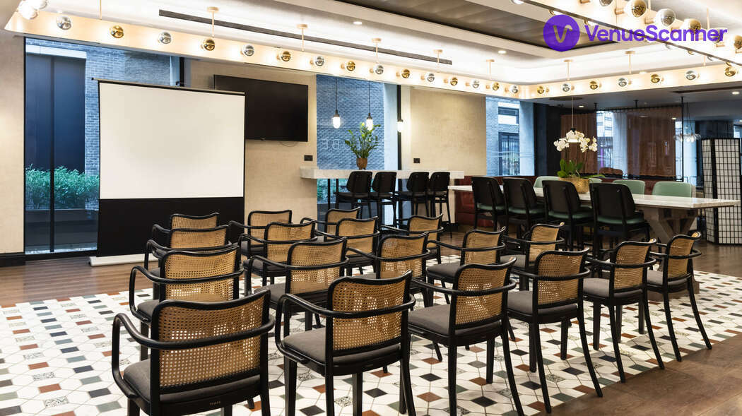 Hire Clayton Hotel City Of London 3
