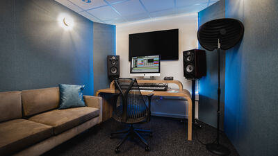 The Halley Production Music Studio 0