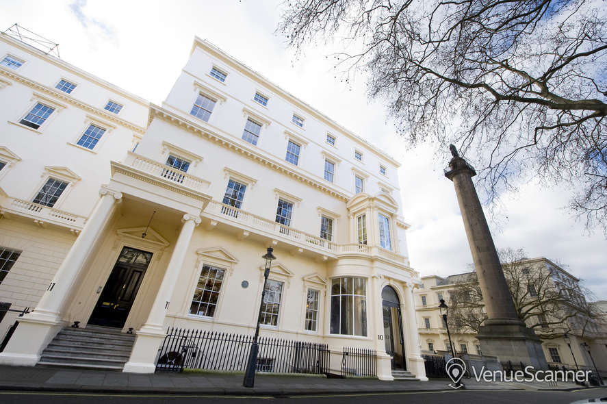 Hire {10-11} Carlton House Terrace Lecture Room 2