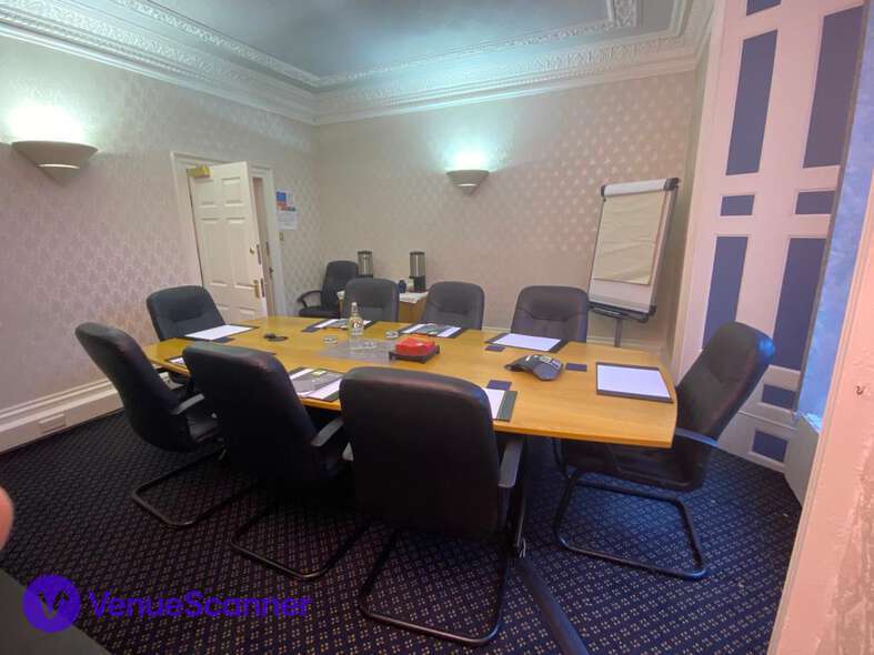 Hire Leigh House, Pudsey, Leeds Meeting Room (G2)