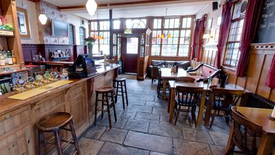 The Castle Inn Main Bar 0