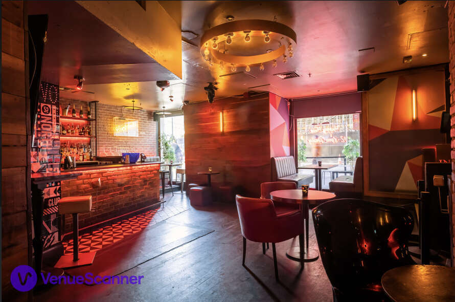 Hire Piccadilly Institute PI Bar 1