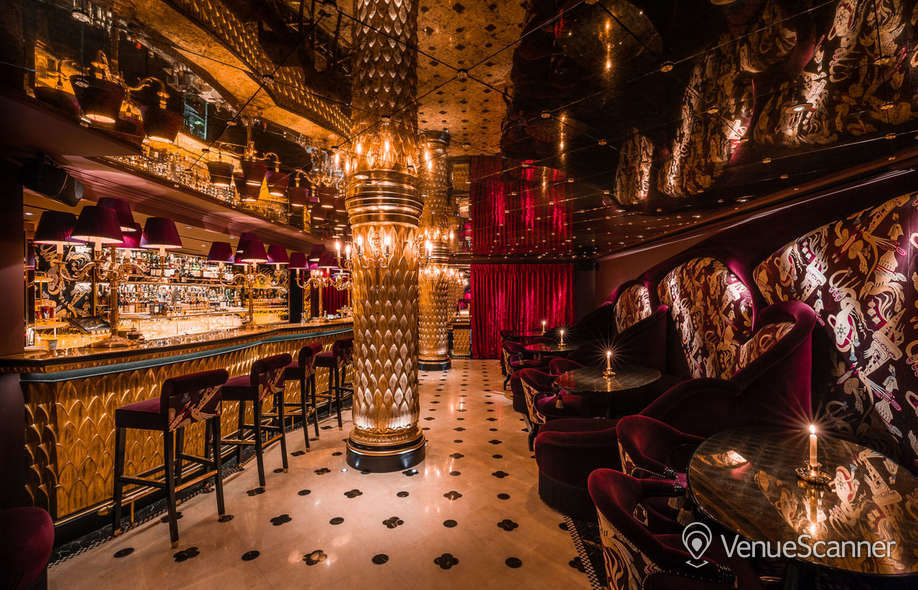 Hire Park Chinois 4
