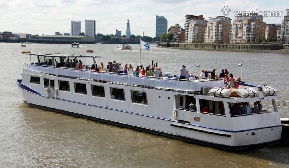 Hire West End On The Thames The Vessel 1