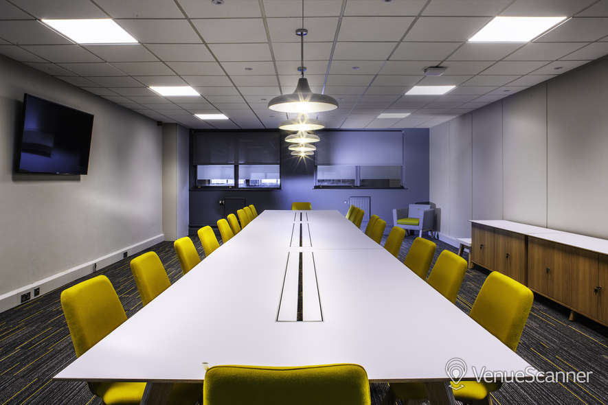 Hire St James Business Centre Boardroom