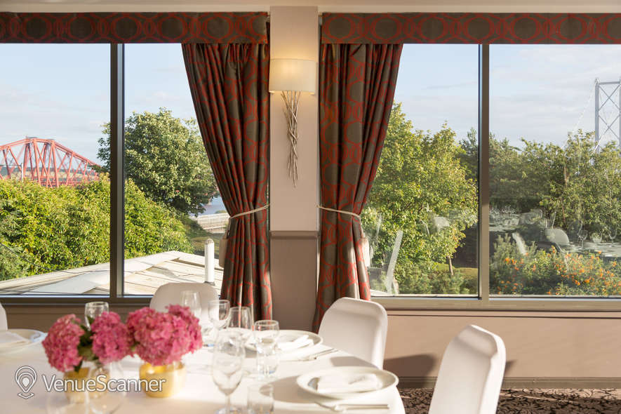 Hire Doubletree By Hilton Edinburgh-Queensferry Crossing Caledonian Suite 7