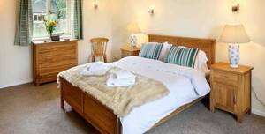 Flagstone Farm Cottages, Stanway House