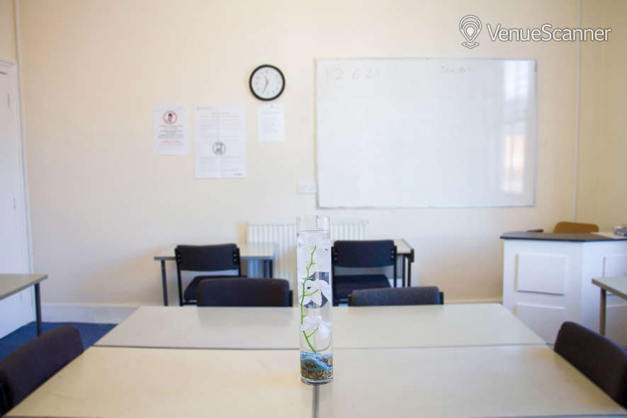 Hire My Meeting Space - North London College Meeting Room / Classroom 102