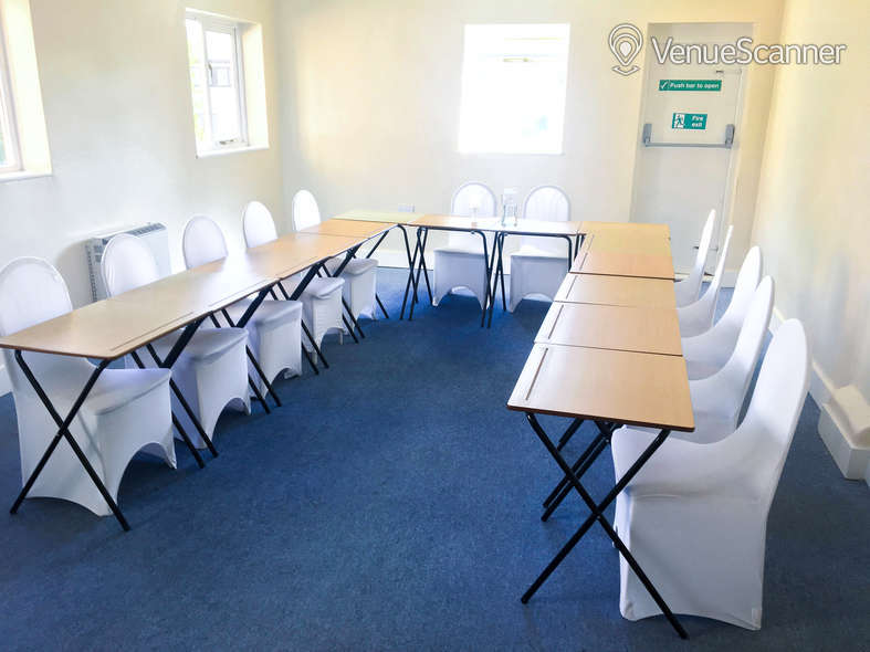 Hire My Meeting Space - North London College 10