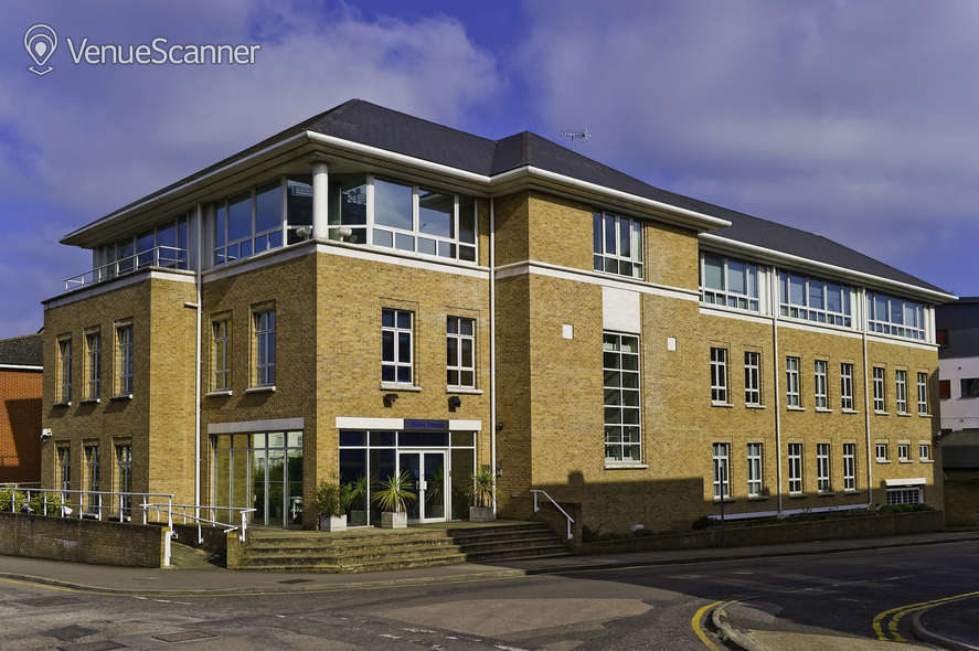 Hire Regus Redhill Town Centre Earlswood 1