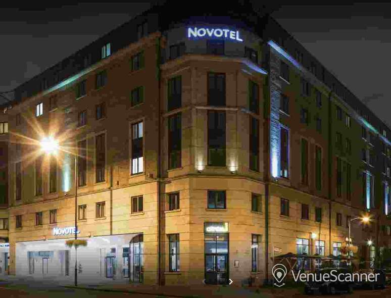 Hire Novotel London City South 2