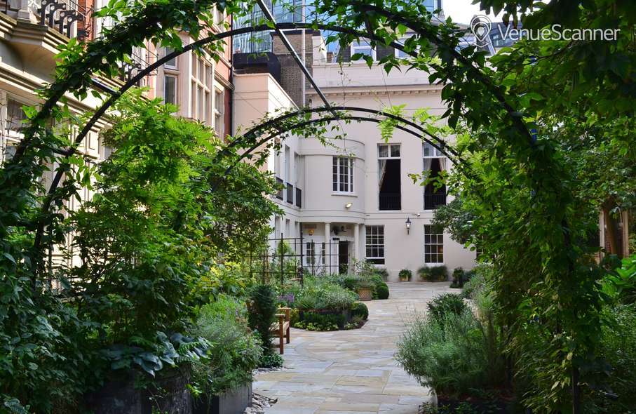 Hire Drapers’ Hall The Garden And Courtyard