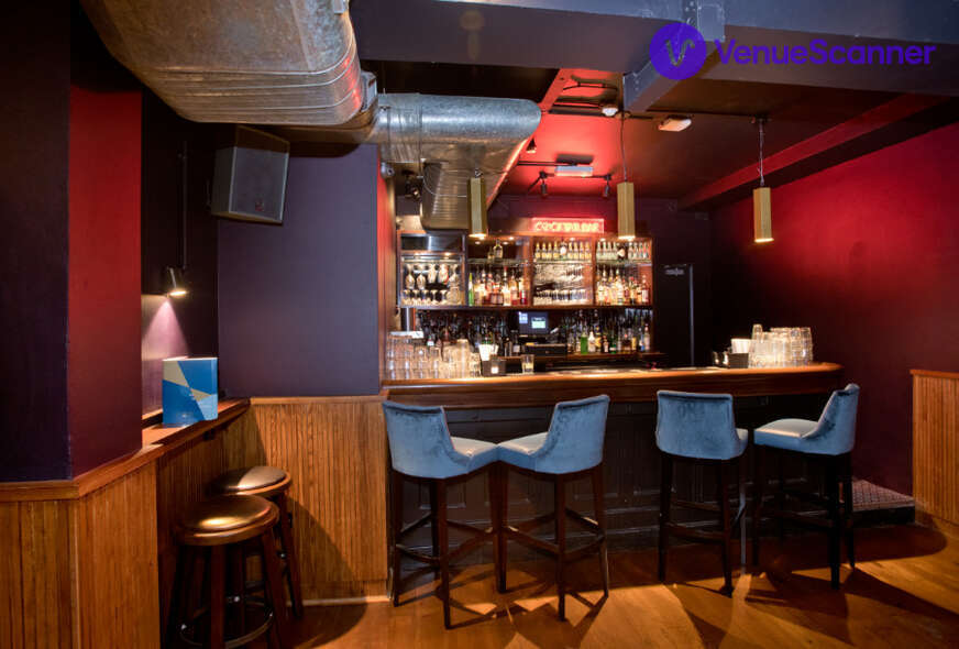 Hire Be At One, Farringdon The Club 2