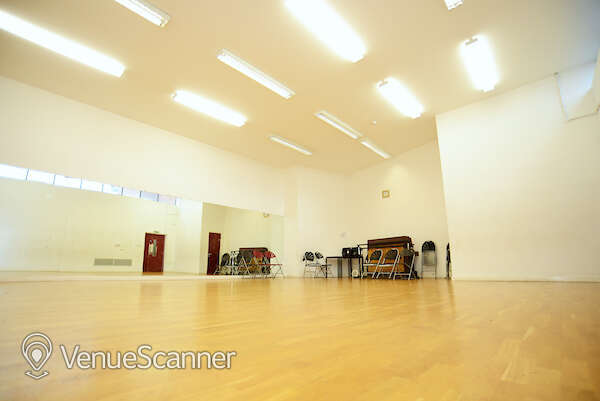 Hire Oxford House In Bethnal Green Dance Studio