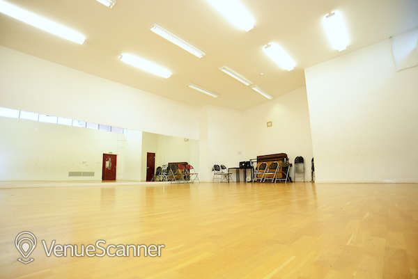 Hire Oxford House In Bethnal Green Dance Studio 1