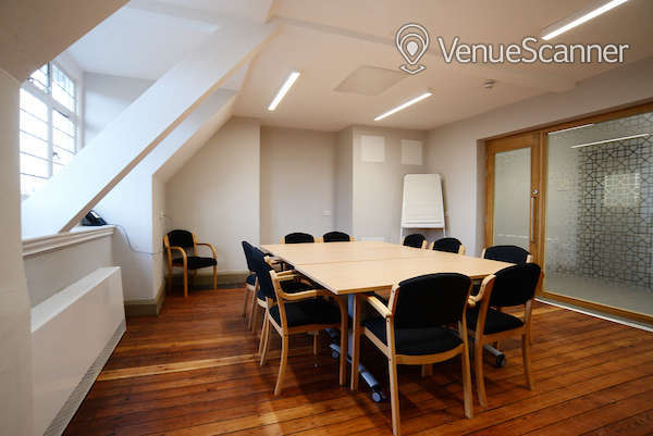 Hire Oxford House In Bethnal Green 16