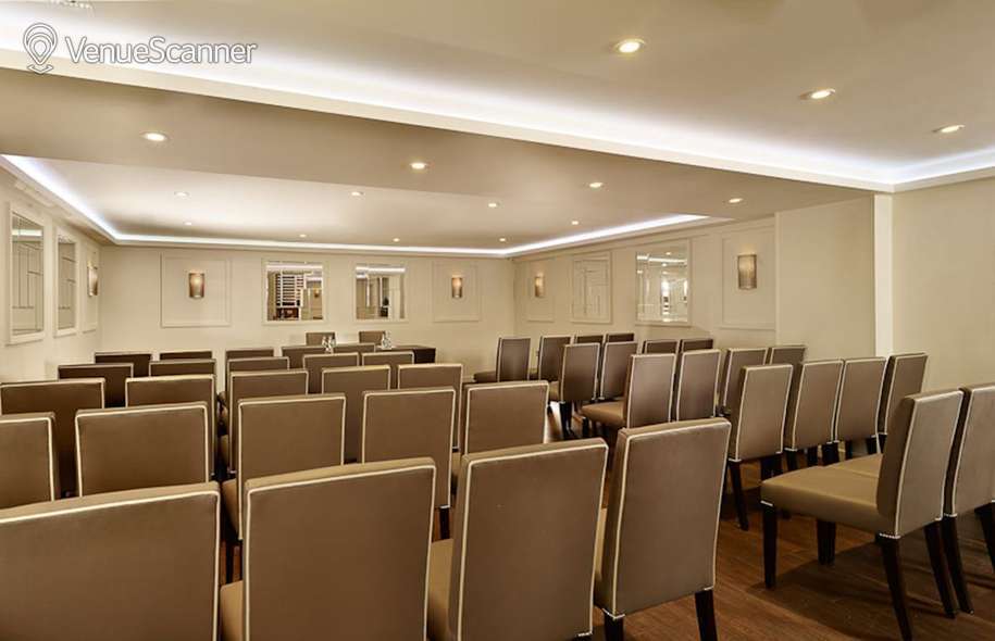 Hire Blakemore Hyde Park Hotel 8