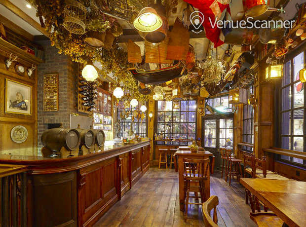 Mr Fogg's Tavern, Mr Fogg's Tavern