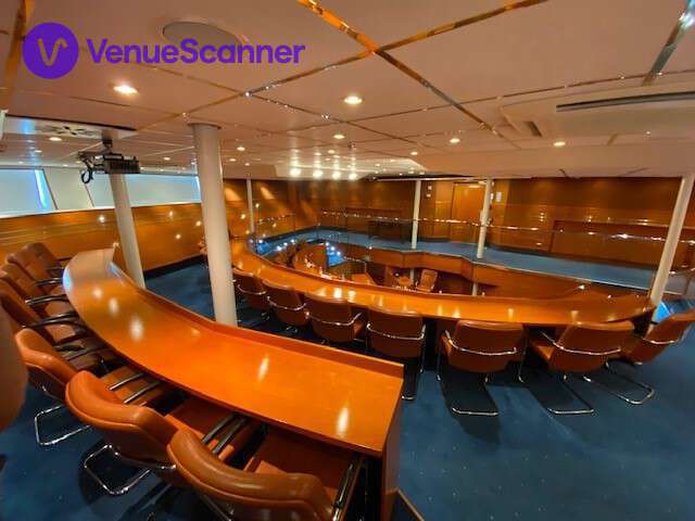 Hire Sunborn London Yacht Hotel Auditorium 2