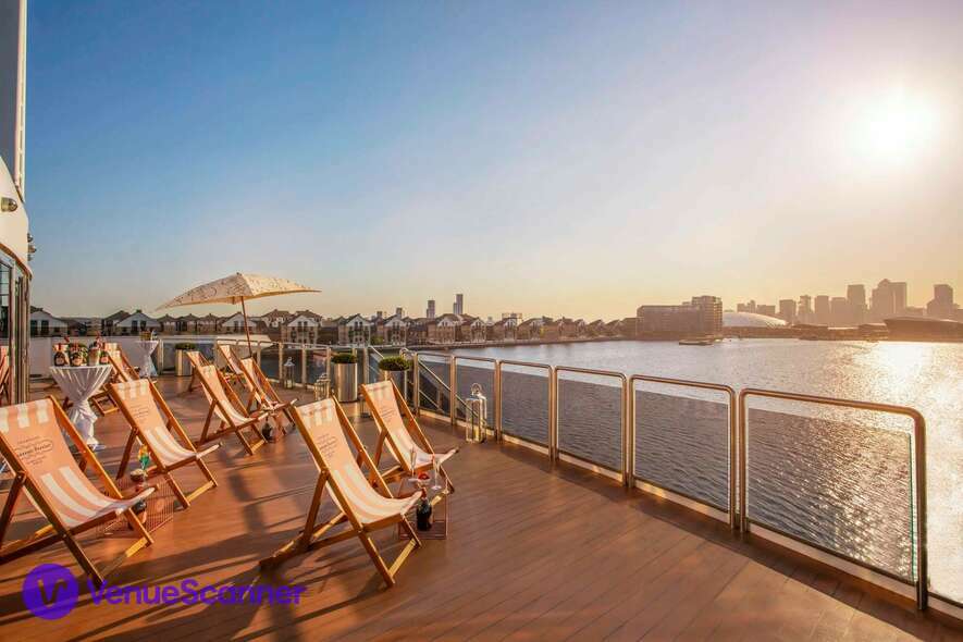 Sunborn London Yacht Hotel, Sky Lounge & Deck