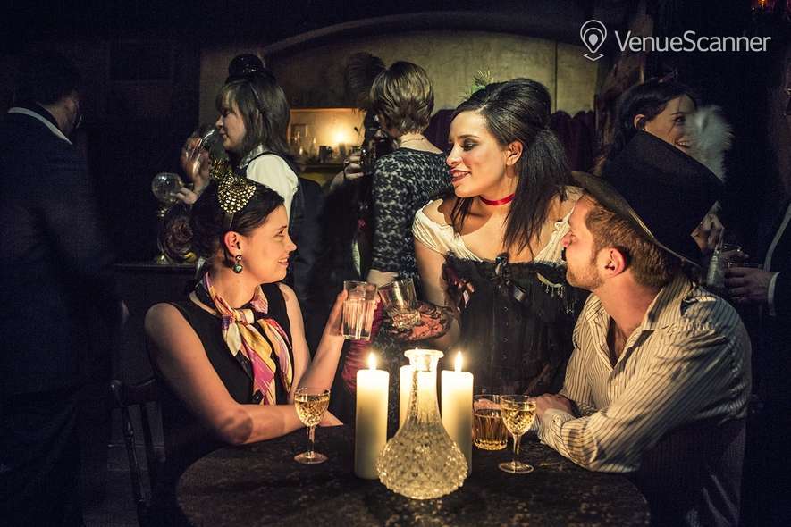 Hire London Dungeon The Tavern 1